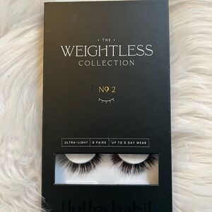 Weightless Collection No. 2 Lashes - Black